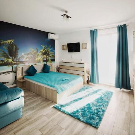 Kazeboo Beach Apartment Navodari Bagian luar foto