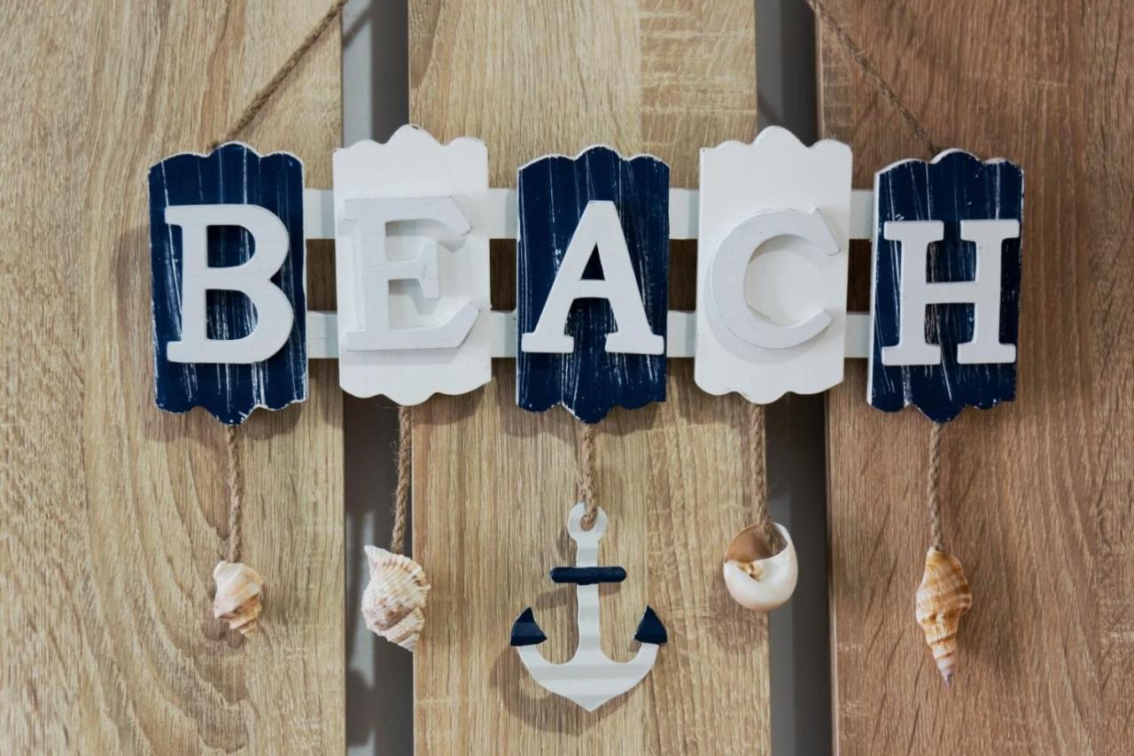 Kazeboo Beach Apartment Navodari Bagian luar foto